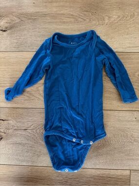 KYTE BABY SAPPHIRE Long Sleeve One-Piece Bodysuit - Blue